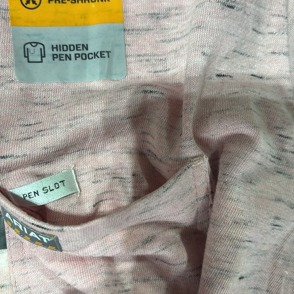 Ariat Rebar Cotton Strong, pre-shrunk,hidden pen pocket, crewneck, extended back - Picture 8 of 8